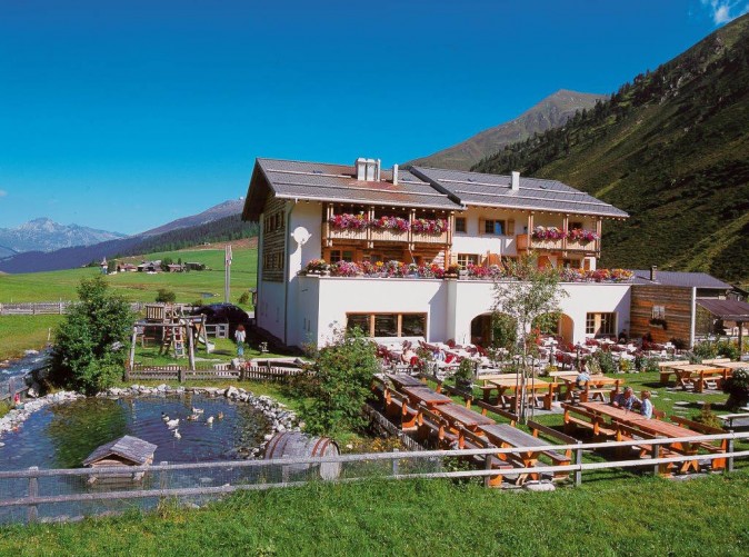 012_Schoene Aussichten Touristik-_Walserhuus